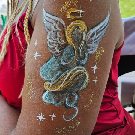 GLITTER TATTOO